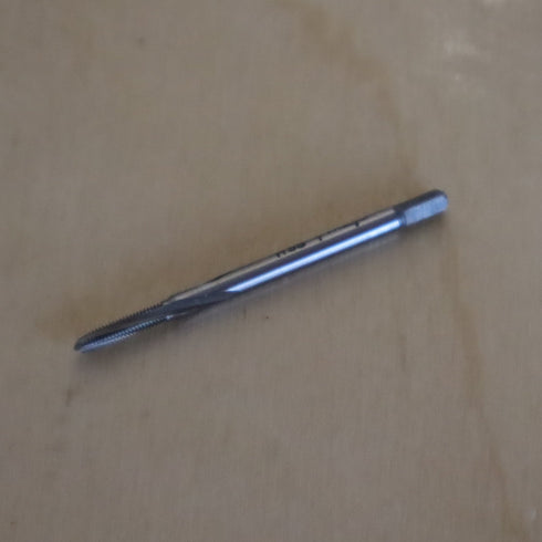 Machine Tap DIN 371 M2.5 HSS 6H (835479) | NikTools