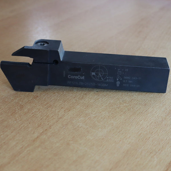 Parting face toolholder RF123L28-2525B-140BM