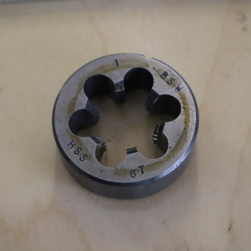 Solid Circular Threading Die Whitworth W 1" (BSW) HSS DORMER