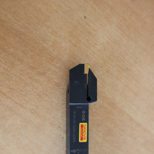 Turning toolholder RF151.23-2020-30M1