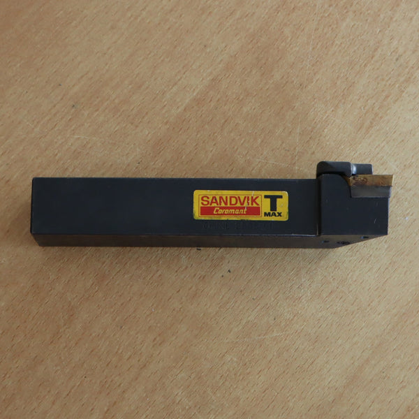 Turning toolholder left CKJNL 2525M16